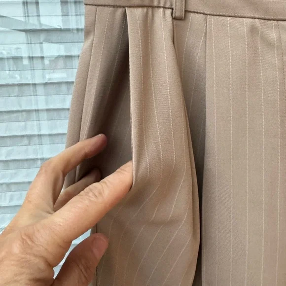 The Frankie Shop set - Picture 7 of 16